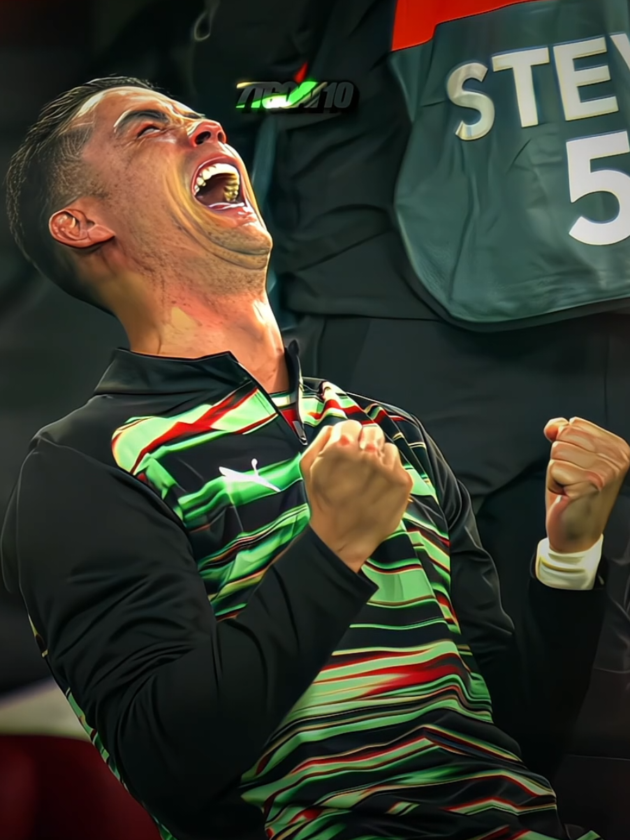 Cristiano Ronaldo emocionado por ser campeão por Portugal 🏆🇵🇹🐐 #cr7 #cristianoronaldo #ronaldo7 #cr7fans #cr7cristianoronaldo #portugal #cr7goat🐐 #portugal🇵🇹 