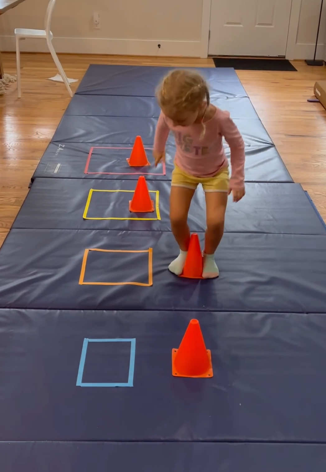 Cone Jump ✨ Balance, coordination, core and more!  #sprinkleinlearning #kidsactivities #activitiesforkids #kidsactivity #playideas #kidactivities #simpleplay #learningthroughplay #indoorplay #activitiesforchildren #core #coreworkout #coreworkouts #corework #makeitagreatday #kidsgame #kidsgames #homeschoolpe #activekids #keepkidsactive #activityideas #healthykids #activekidsarehappykids #simpleactivities #activityforkids #gameforkids #simpleplayforlittles 