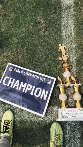 ❤️🤍 #fyp #sepakbola #soeratinu15 #4u #surabaya #fouryou #magetan 