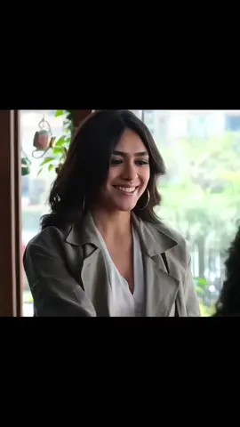 hi Nanna sebagus itu🤩‼️ #hinanna #mrunalthakur #nani #telugu #bollywood #song #telugu #viral #edit #video #hits #Love #nanna #dad #foryou #page #fyp #xybca 