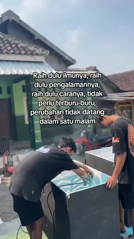 🔥🔥 #fypツ #berandatiktok #soundkonten #suksesbutuhproses #soundsystemjawatimur #pesonasoundsystem #boxf1 #tl3 #hobisoundsyistem #soundhoregjawatimur 