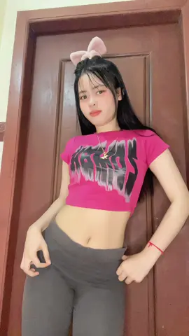 Hey 👋 #អង្គរជ័យ_តានី🥀😊❤️ #នាទីធ្លាក់like💔🙃 