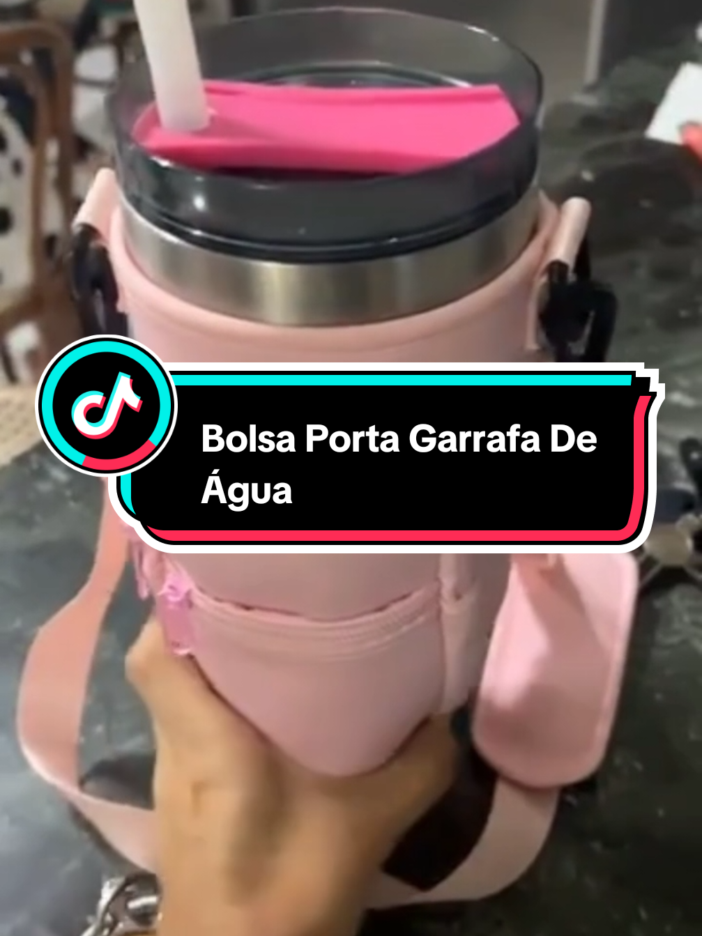 Bolsa Porta Garrafa De Água Compatível Com Copo 1,2L Para Celular Chaveiro Com Alça De Ombro Ajustável GARANTA A SUA AGORA #tiktokshopchegou #tiktokshop #achadinhos #shopping #shopnow #ecommerce 