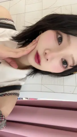 ウルフ女子好き？？ෆ‪ 前髪あげて平成風🎐 #akb48 #成田香姫奈 #04 #おすすめ #ウルフカット #ウルフ女子 