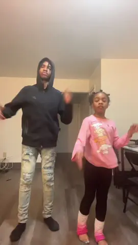 How many siblings do you have?🤔 @Ayva$tar #creatorsearchinsights #trendingdance #trendingnow #viralvideo #fypシ゚viral #zyabca❤️ #trendingsounds #dancechallenge #lilsis #Siblings 