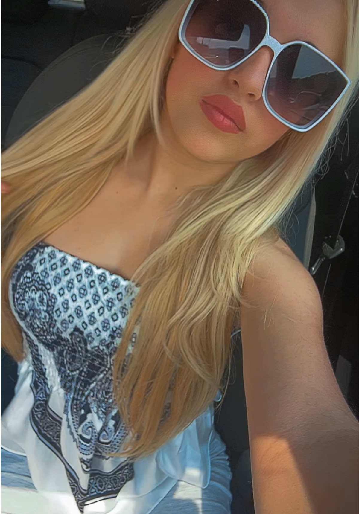 Beginning of summer🩷💅 #perte #fyp #nickyminaj #summer2025 
