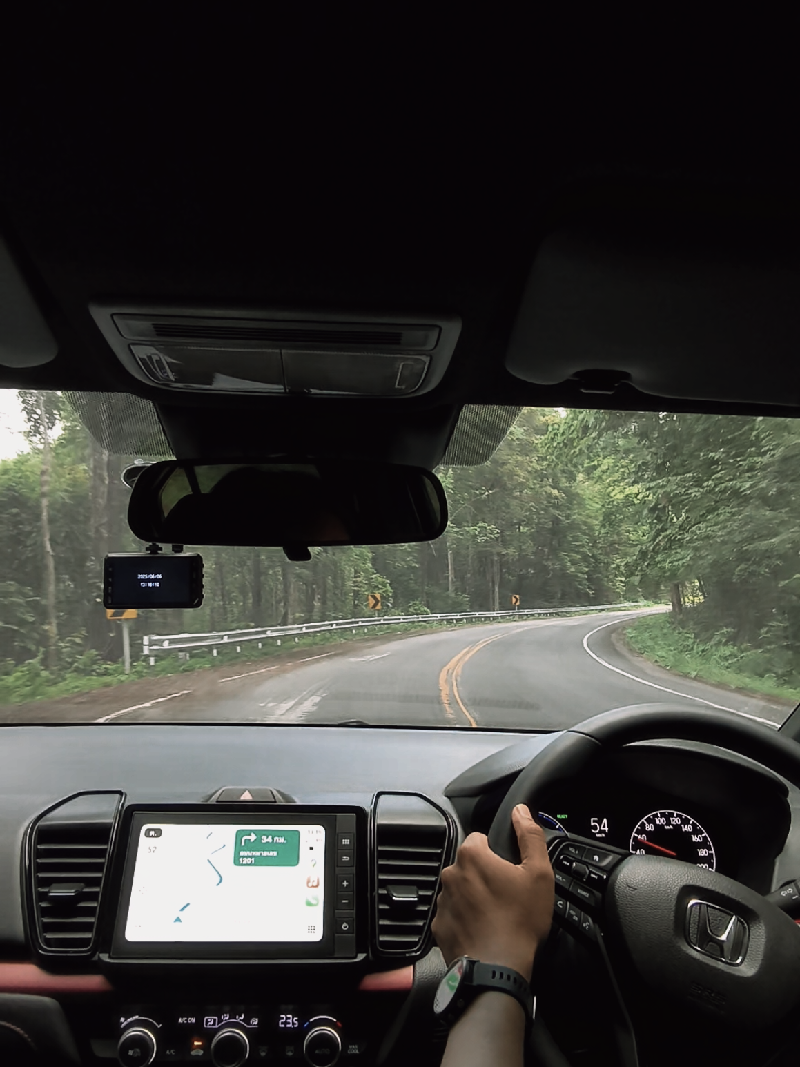 🍃❤️🚗🌧️#ชอบขับรถ #ขับรถเล่น #honda #fyp 