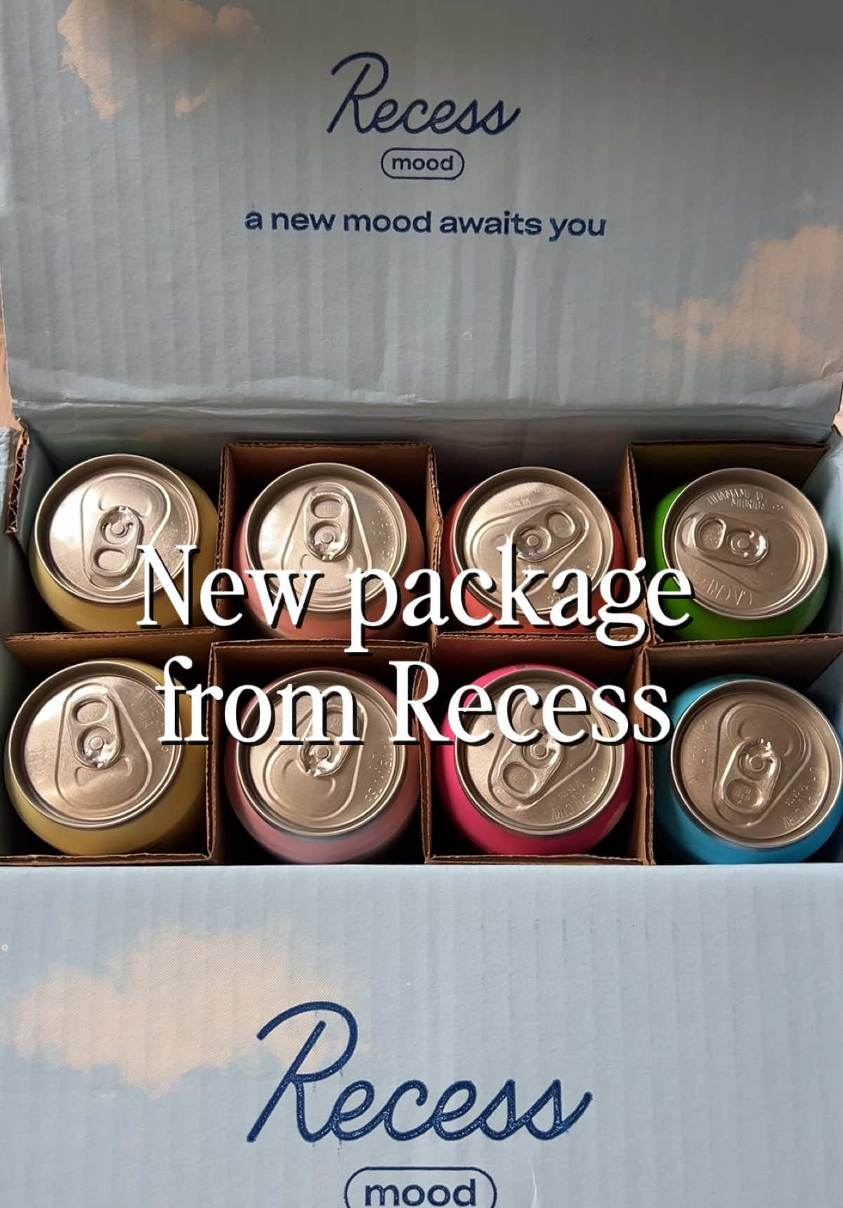 New package from @Recess ! Thanks for sending these over🫶🏼 code chloekcollection_ #recessdrink #recess #takearecess #recessbeverage #magnesium #magnesiumbenefits #drinksidea 