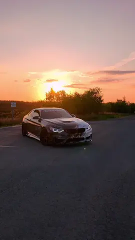 Soothing 😍🥹 #bmw #bmwm4 #bmwm #m4f82 #f82 #m4 