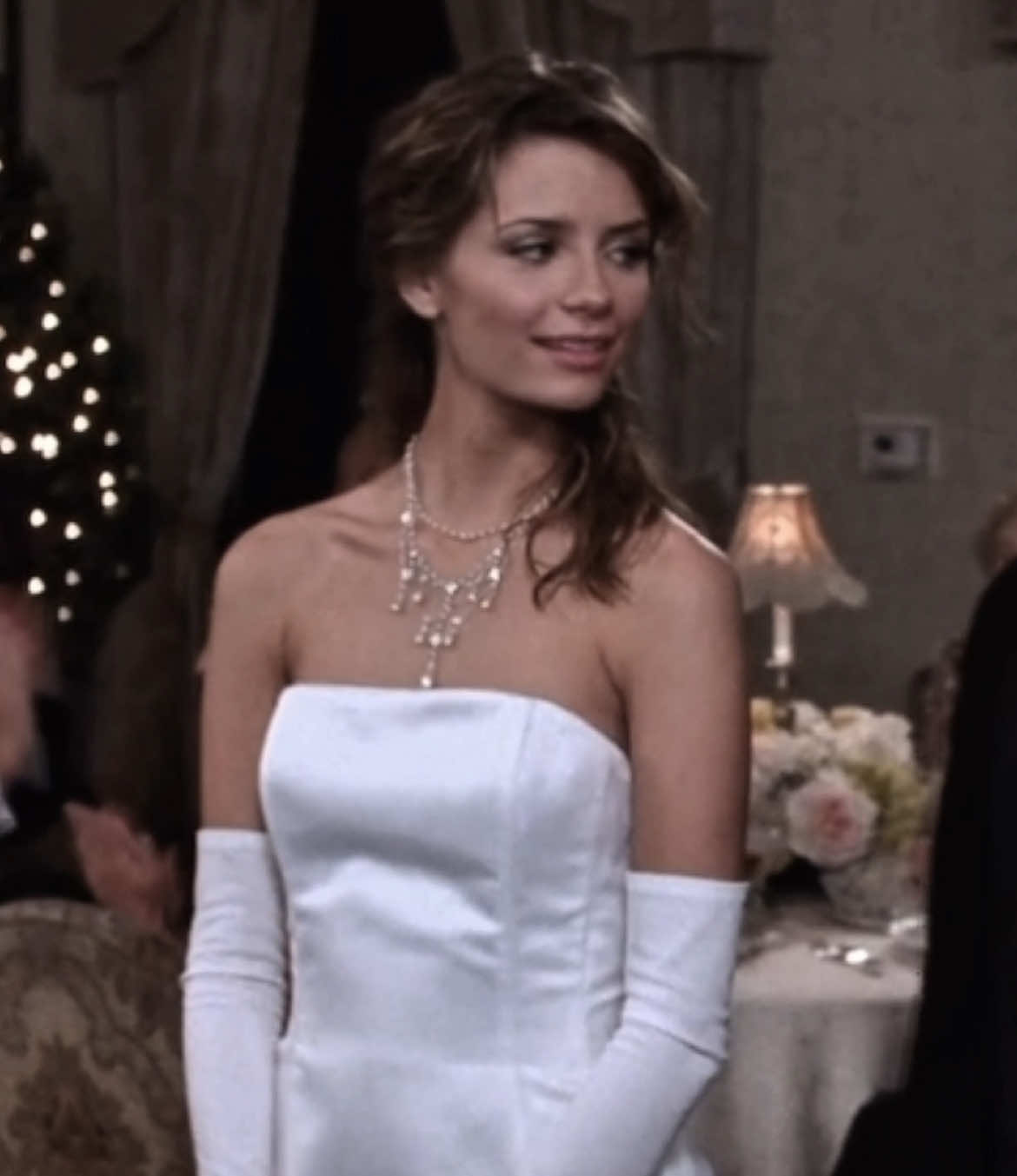 season 1 marissa looked like a princess 🎀 #theoc #marissacooper #mischabarton #marissacooperedit #2000s #teendrama #popculture #itgirl #ryissa #fyp #sethcohen #ryanatwood 