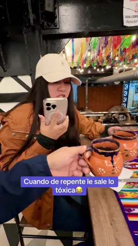 Cuando de repente le sale lo tóxica😂 #trend #viral 