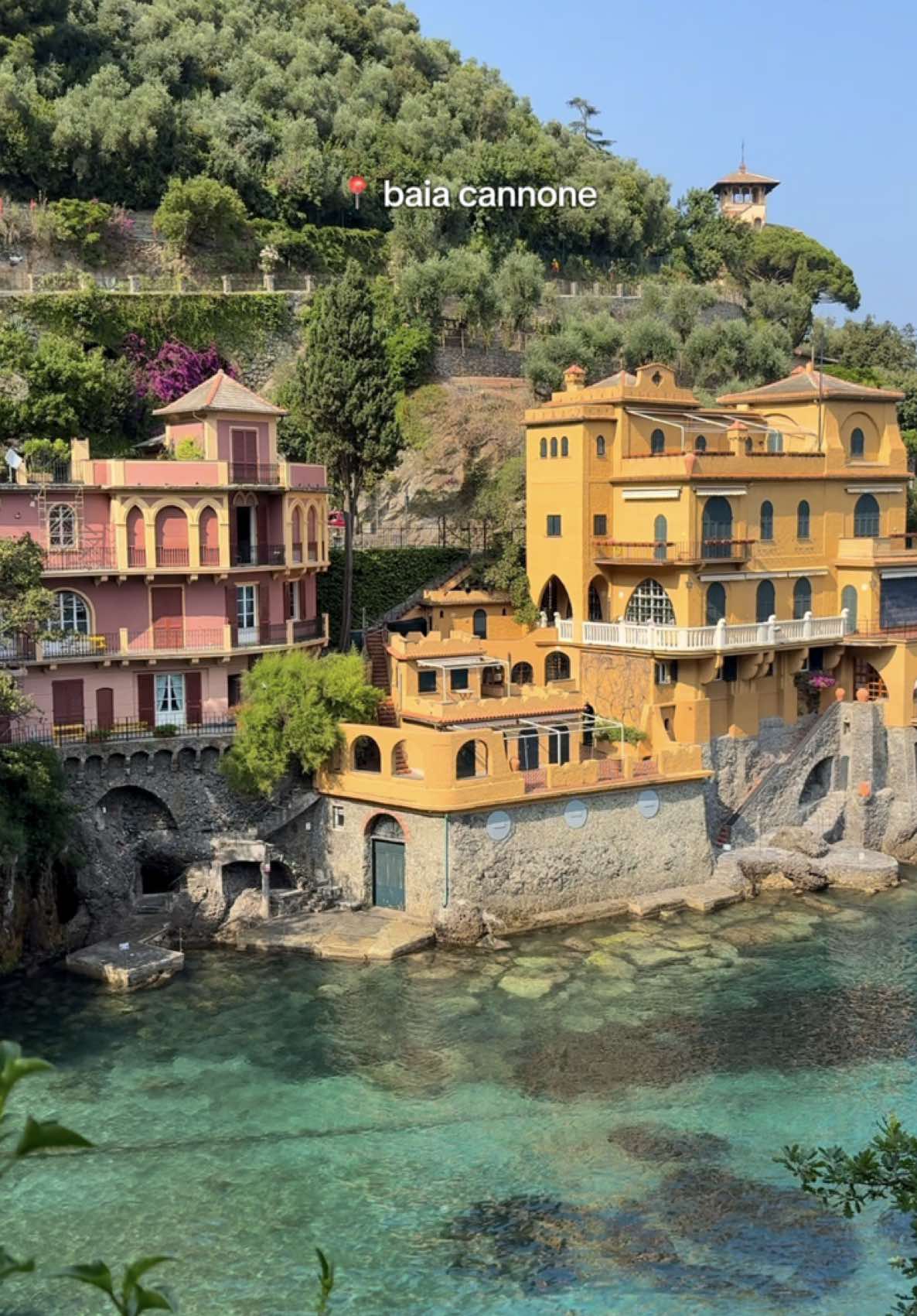 📍baia cannone beach 🌞  #portofino #baiacannone #portofinobeach #italy #italianriviera #italybeach #eurosummer 
