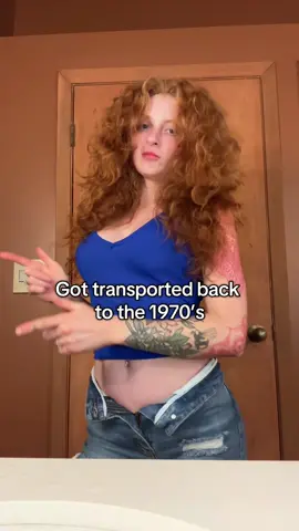 It’s honestly a vibe, no? #curlyhair #curls #redhead #ginger 