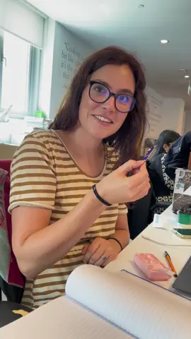 We sprayed the #dubaichocolate perfume and asked our colleagues to guess the scent… watch to see who got it right!  #viraldubaichocolate #pistachiochocolate #armaf 