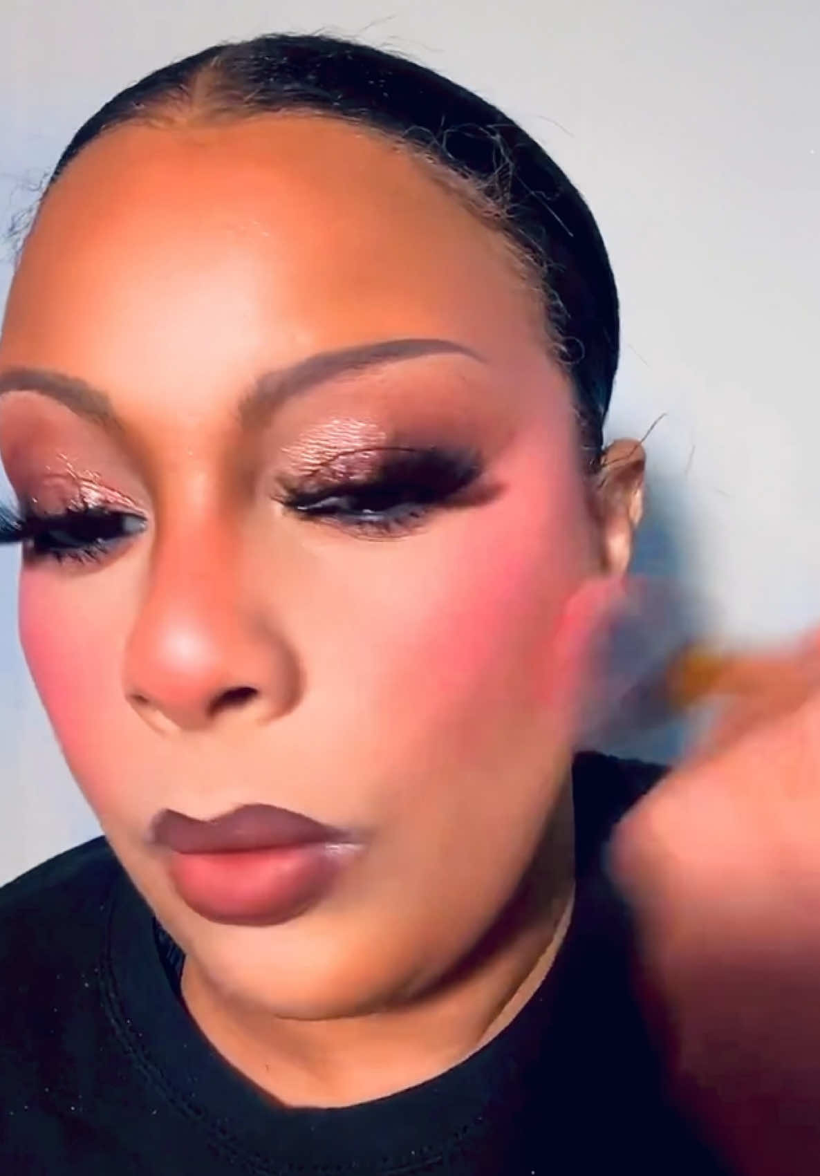 Makeup Tutorial: Pinky Nude  Details on LTK  #makeup #makeuptutorial #makeupartist #makeuphacks 