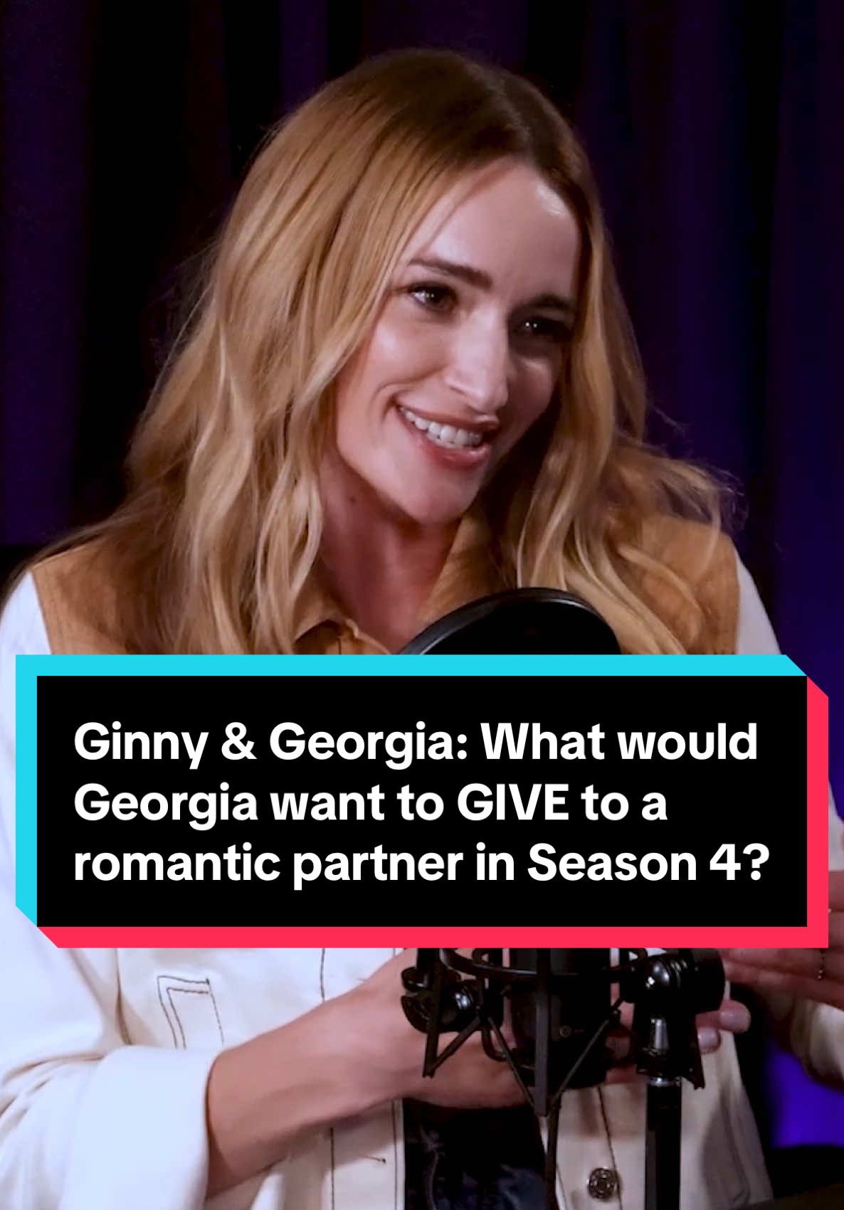 Zion vs. Paul vs. Joe Catch my full chat with BRIANNE HOWEY for Ginny and Georgia Season 3 on the Collider Ladies Night YouTube channel now! #ginnyandgeorgia #netflix #interview #briannehowey #nathanmitchell #scottporter #raymondablack #actor #acting #fyp 
