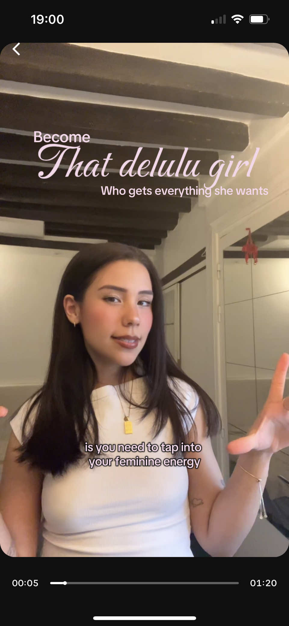 Just love and you will attract like crazy #delulu #girl #women #girls #affirmations #fyp #thatgirl #Vlog #girls #femenine #energy #femenineenergy 