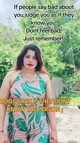 DOGS BARK 🐕 if they dont know the person #fyp #foryou #mymanisthebest #goanmusergirl👸 #ukgirl #blessed #trendingfypシ #🦋🦋 @nil @😘mine forever 😘 