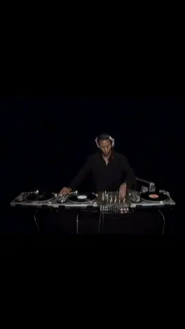 Jeff Mills - the bells #Jeffmills #techno #dj #viral  #steenhouwer #jorfecantero 
