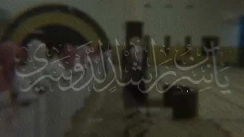 ﴿وَإِذ قُلنا لِلمَلائِكَةِ اسجُدوا لِآدَمَ فَسَجَدوا إِلّا إِبليسَ قالَ أَأَسجُدُ لِمَن خَلَقتَ طينًا﴾ [الإسراء: ٦١] #قرآن #سورة_الإسراء #ياسر_الدوسري #quran #muslim #islam #fyp #foryou 