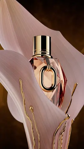 Million Gold For Her Pure Jasmine: Bold, uncompromising, audacious. Encounter a rich duality of radiant florals and a salty mineral twist. Discover the limited edition grand floral fragrance on rabanne.com.​ #MillionGoldForHer #MotherOfGold #RabanneParfums​ #Rabanne ​