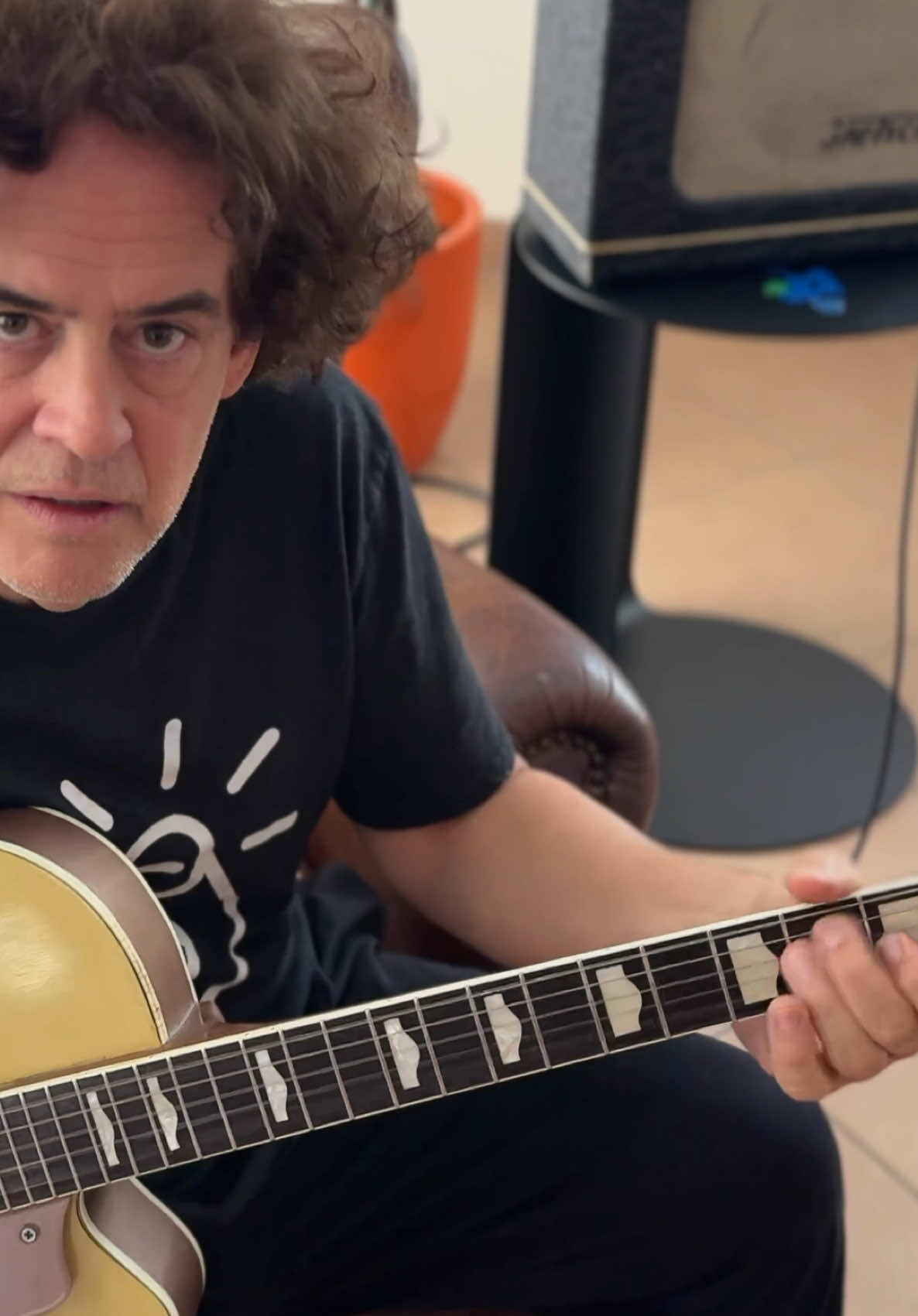 🎸 I used to play guitar with Wilson Pickett, and Funky Broadway was always a crowd-mover. Here’s a quick breakdown of that guitar riff. It taught me a lot about playing with the band, not over it. 👉 Full breakdown’s on YouTube (link in bio) ✌️Just sharing what I’ve learned from the road. #FunkyBroadway #WilsonPickett #GuitarTok #FunkGuitar #LearnGuitar #GuitarTips #GrooveGuitar #OldSchoolFunk #MusicianLife #RiffBreakdown #VintageVibes #tiktokmusic