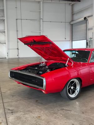 Drive Home In This Classic 1970 Charger!