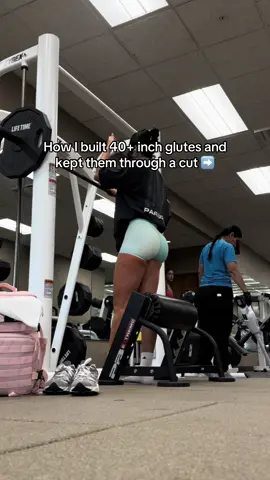 that stairmaster ain’t doing a thing for those glutes babe - I promise you that #glutes #glutesworkout #gluteworkout #glutegrowth #glutegains #workouttips #FitTok 