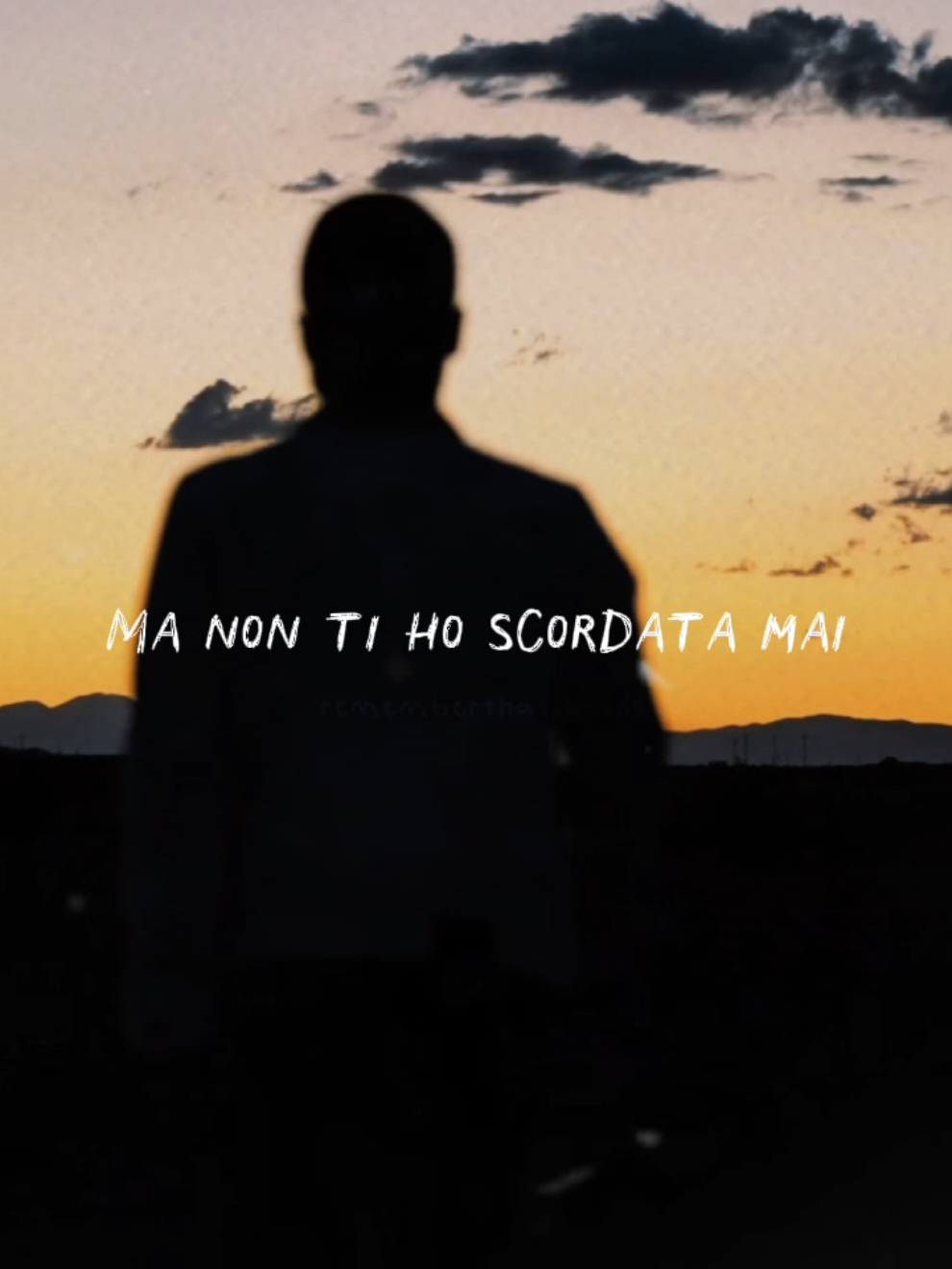 E tu puoi non credermi... #erosramazzotti #tivorreirivivere #ramazzotti #festivalbar #perte #testocanzoni #lyrics #italiansong #musicaitaliana #lyricsedits #lyricsvideo #fyp 