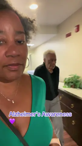 #alzheimersawareness #livingwithalzheimers #alzheimersdisease #alzheimers #alzheimerssucks💜 