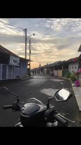 #sunrise #mentahanfotolive 🌅
