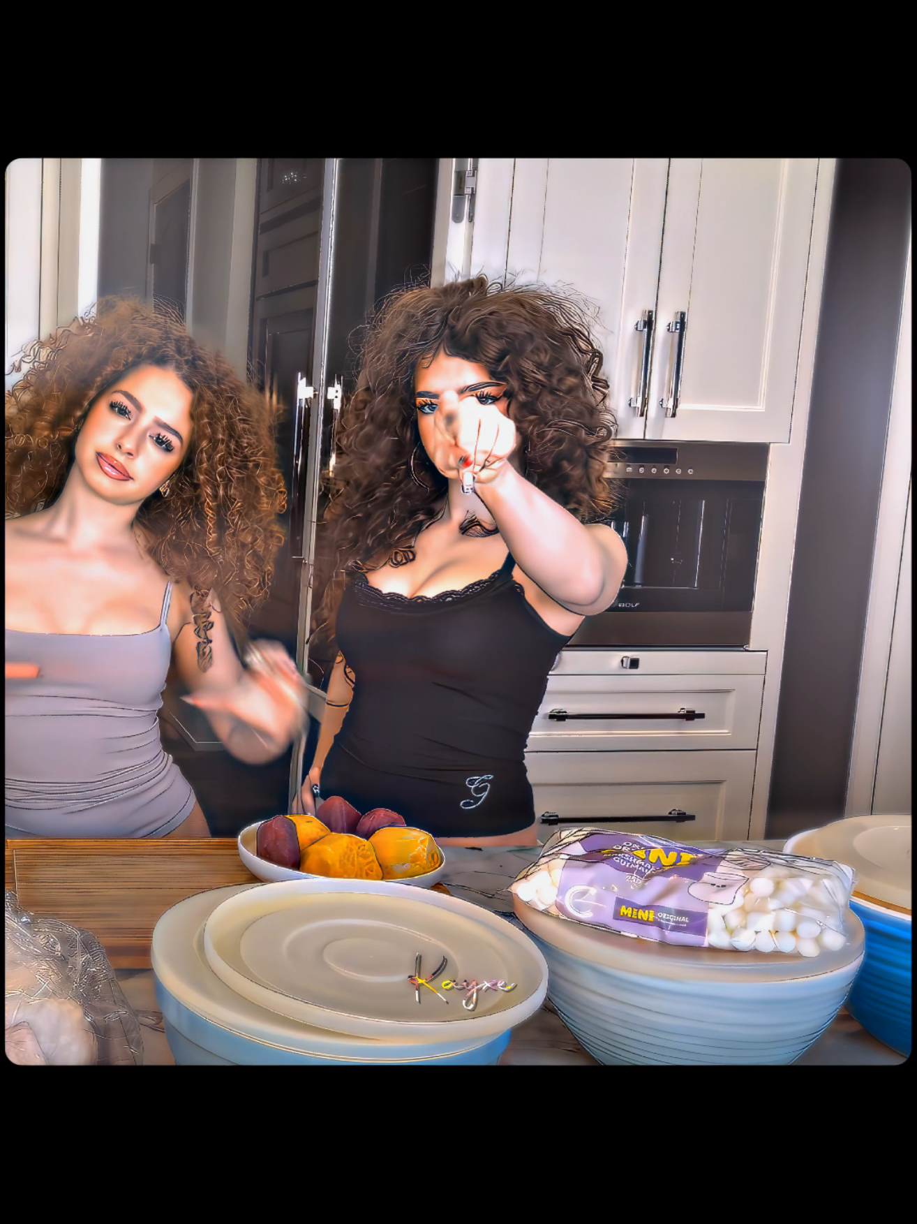 Peligrosa #goviral #demitrakalogeras #kalogerassisters #kalogeras #sisters #edit #fyp #fypシ #viral #viralvideo #ae #aftereffects #peligrosa 