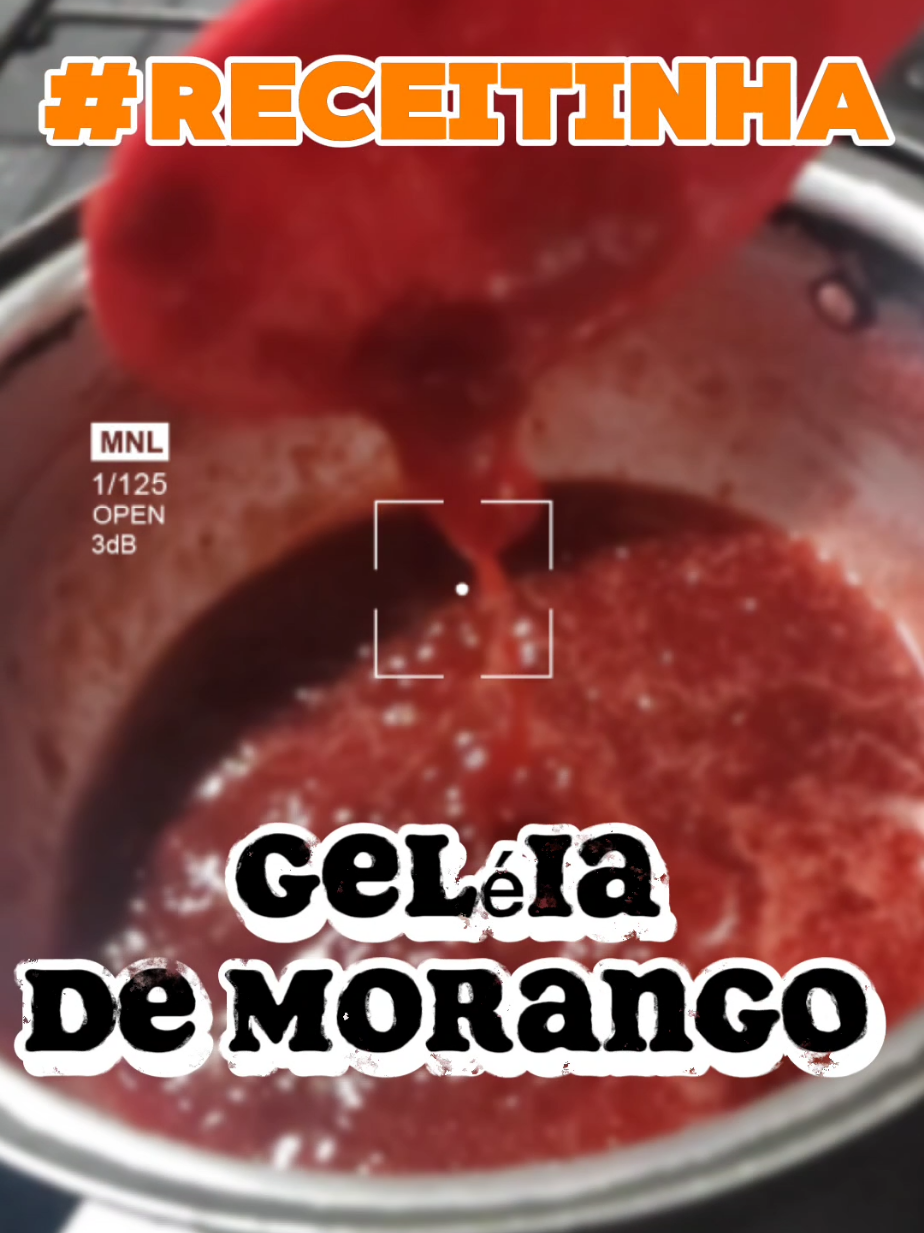 Essa #receita é ideal para quem tem #diabetes ou aqueles que querem diminuir a ingestão de açúcar. #emagrecimentosaudavel #morango 
