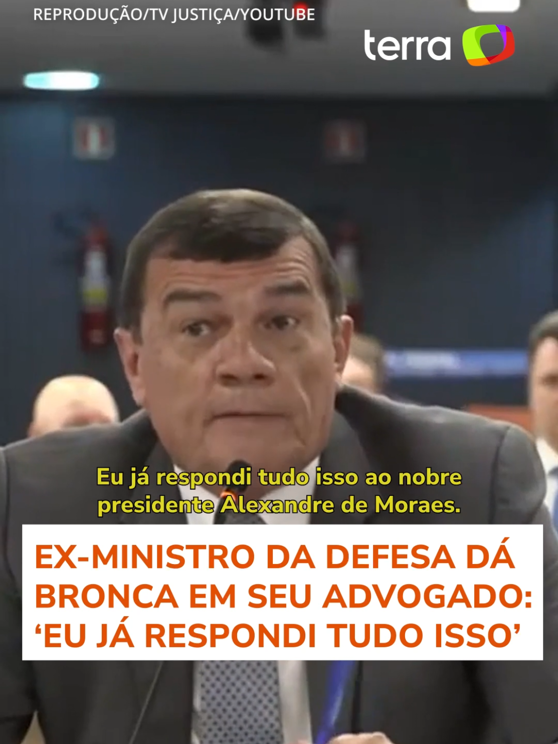 Paulo Sérgio Nogueira, ex-ministro da Defesa no governo Bolsonaro, reclamou de uma pergunta feita por seu próprio advogado, Andrew Farias, durante seu interrogatório nesta terça-feira (10), no Supremo Tribunal Federal (STF). A ‘bronca’ começou quando Nogueira foi questionado sobre uma reunião ocorrida em 2022. TerraBrasil #TerraNotícias #STF #Depoimento #GolpedeEstado #AlexandredeMoraes #Advogado #TikTokNotícias 
