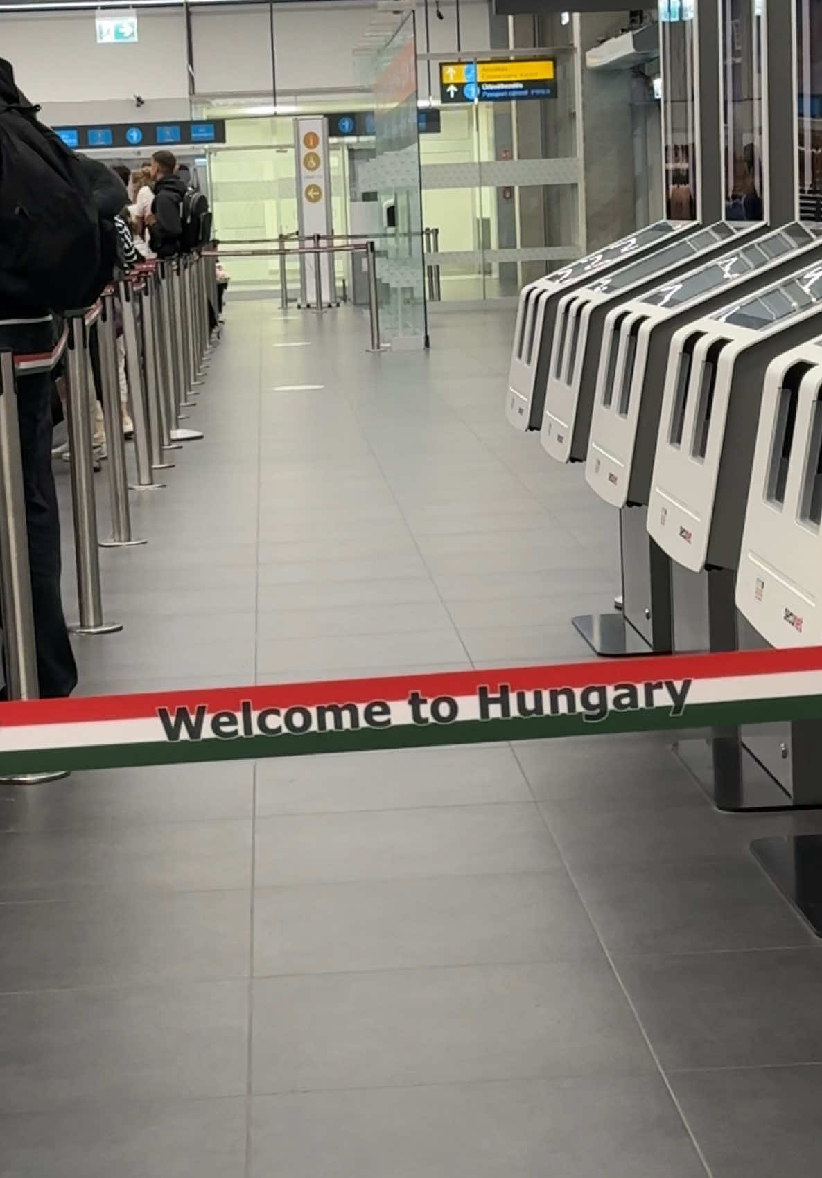 Hello Budapest !!!                            00:00 - 20250611 #budapest #hungary #internationalairport #budapestairport 