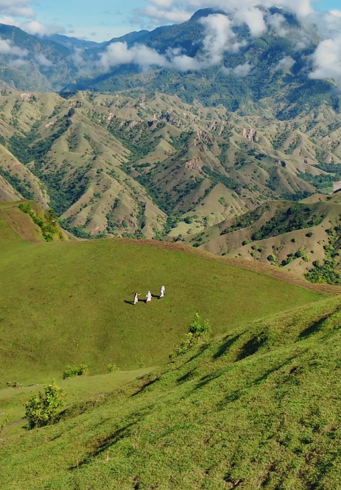 Real negeri dongeng! 😭 #Toraja #sulawesiselatan 