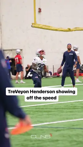 Rookie TreVeyon Henderson showing off the speed at mini-camp. #patriots #newenglandpatriots Patriots Coverage ⚡️ by PrizePicks