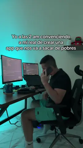 Convenciendo a mi compa de crear nuestra propia app con juegos de azar #marcapersonal #codinglife #humor #javascript #softwaredevelopment 