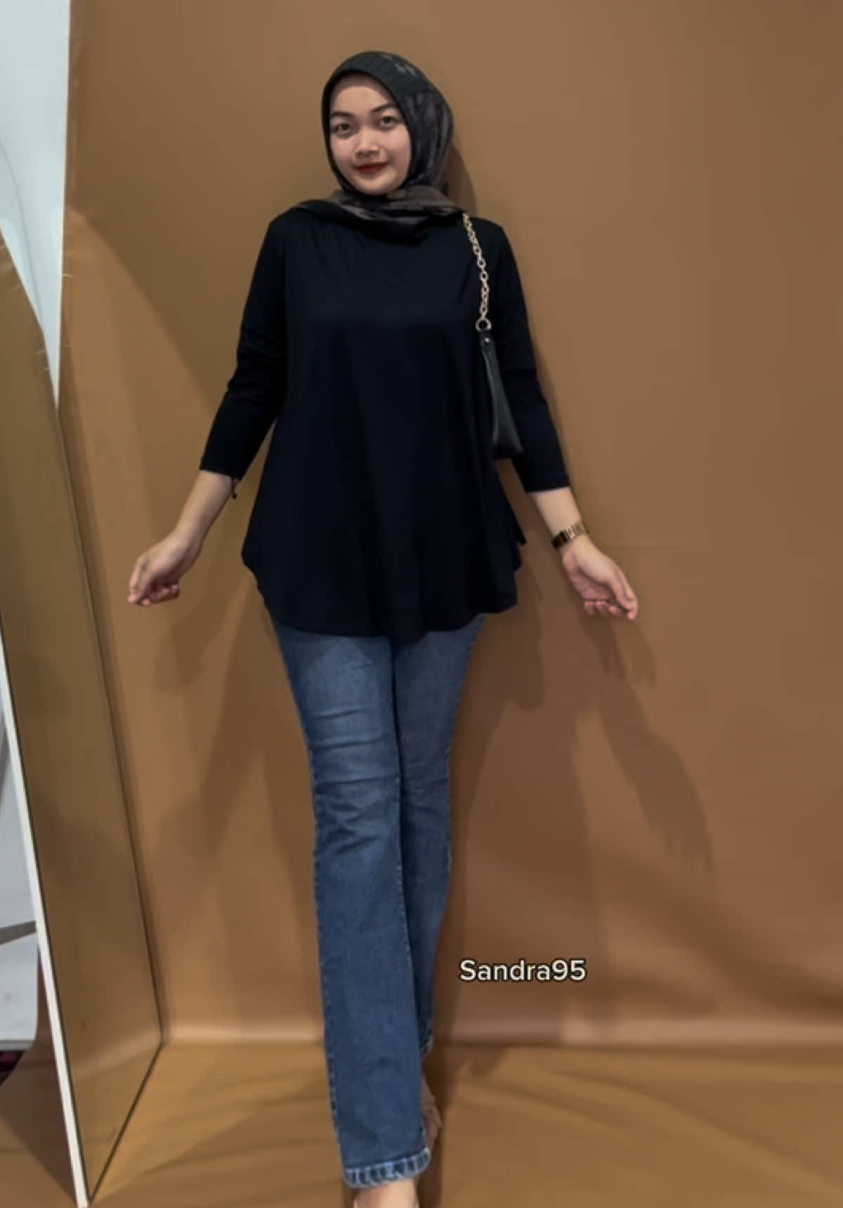 #blouse #rekomendasi #atasanwanita #blousewanita #blousepolos #blousemurah #blousecantik #blousedesign #blouseviral #atasan #atasanmurah #atasankekinian #OOTD #rekomendasioutfit #ootdfashion #ootdinspo #ootdinspiration 