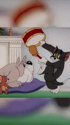 bop it! #TomandJerry85 #CheeseDay
