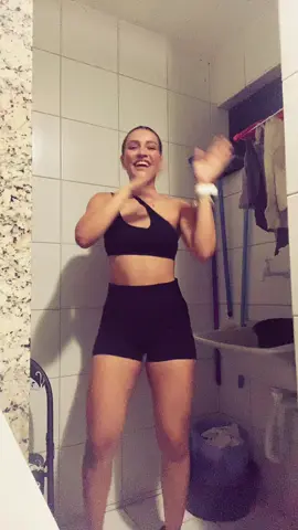 O cenário é o charme diz a lianne #dc #foryoupage 