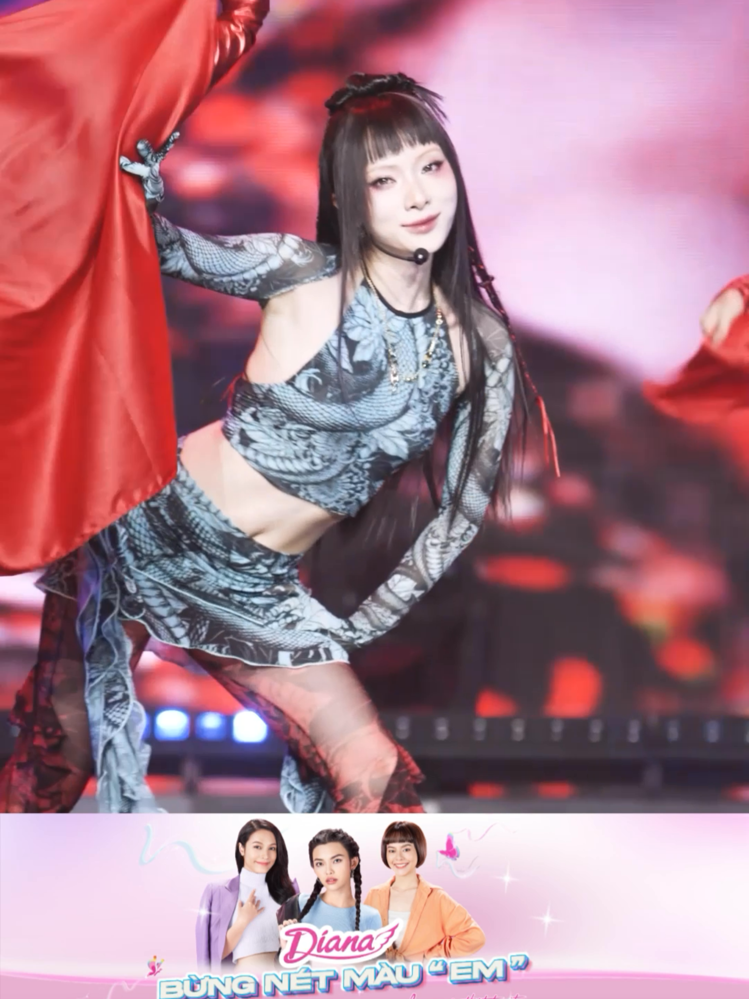 Em Xinh Mỹ Mỹ trở lại cùng vibe cực hút đầy ma mị <3 #EmXinhSayHi #EmXinh #EXSH #VieON #VieChannel #DatVietVAC #MyMy