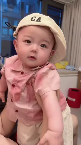 Đồ xinh ở phần trưng bày ạ🥰🥰🥰#babygirl #bedau #cutebabyvideo #thoitrangtreem #babytiktok #xuhuong#emxenhxiu003