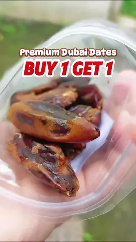 Dubai premium dates, buy 1 get 1 free, hurry up don't miss out!!! #drieddates #datespalm #premiumdubaidates #dubaidates #dates #fyp 