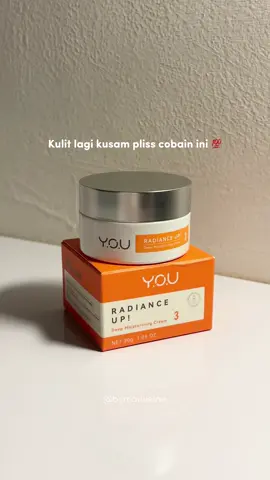 Symwhite emang baguss bikin kulit cerahan 🫧✨💗 kalo kulit lagi kusam ini ngebantu bgt! Ada essence & serumnya juga lgsg cek kerkun yaa 💘 #youradianceup #youmoisturizer #moisturizer #moisturizerviral #moisturizermencerahkan #gelmoisturizer 