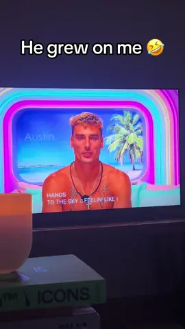 Na because why is he so funny @Love Island USA #loveislandusa #LoveIsland #austinloveisland #fy 