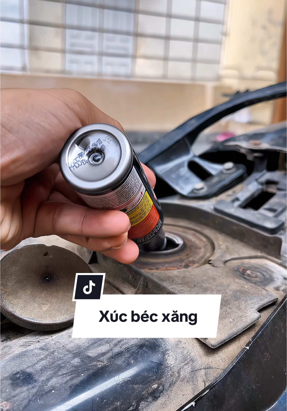 Dung dịch vệ sinh kim phun buồng đốt, xúc béc xăng cho xe máy. #xucbecbinhxang #vesinhkimphunbuongdot 