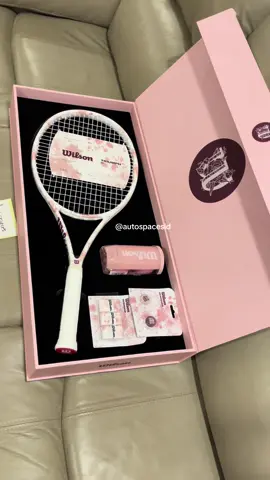 Wilson Triumph SE Complete set (Limited Edition) Original #wilsonpink #wilsonasli #wilsonori #raketwilson #tenniswilson #wilsontriumphse #jakartasiders #wilsontriumphse2024 #wilsontriumph #wilson2024 #wilsonlimitededition #triumphse #wilsonladies #wilsonwomen #jualtennis #oritennis #rakettenis #rakettenisoriginal  #tennisauthentic #wilsonauthentic #tennispink #jkttennis #indotennis #hobitennis #tennispik #tennisjakut #tennisjaksel  #tennisjakarta #tennisindonesia #latihantennis  #lapangantennis #intriguesakura  