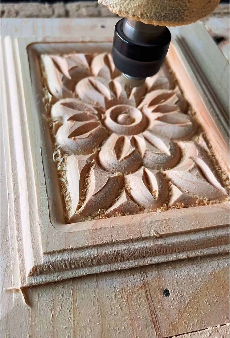 This Wood Carving Feels Too Perfect to Be Real