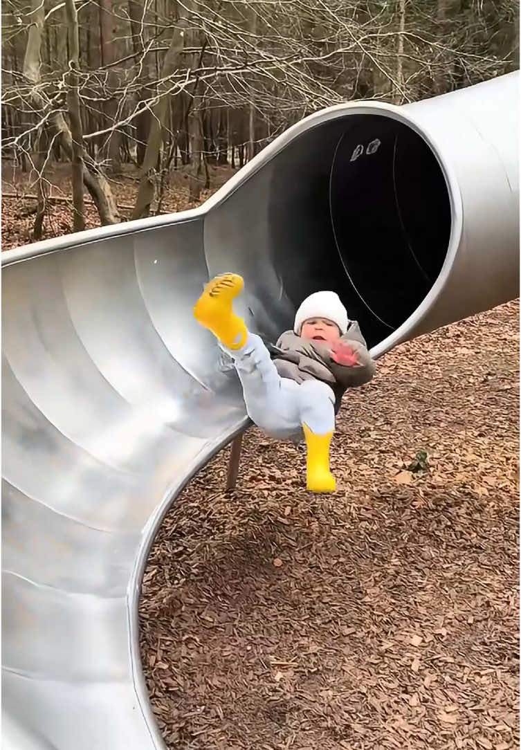Slide failed😂😂 #funny#funnytiktok #baby#foryou #fyp#interestingthing #playground #slide#slidefail #funnymoments#funnyvedios #kidsoftiktok 